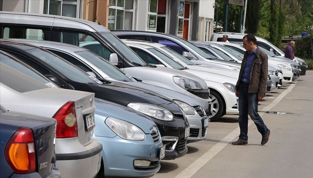 İkinci el satışında 6 ay-6 bin kilometre kısıtlaması uzatıldı