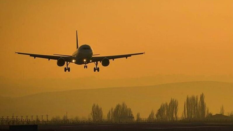 Meşhed hava sahası uçuşlara açıldı
