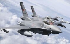 F-16 EDPOD envantere girdi
