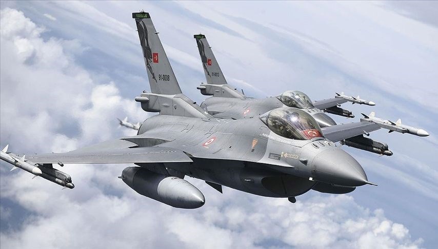 F-16 EDPOD envantere girdi