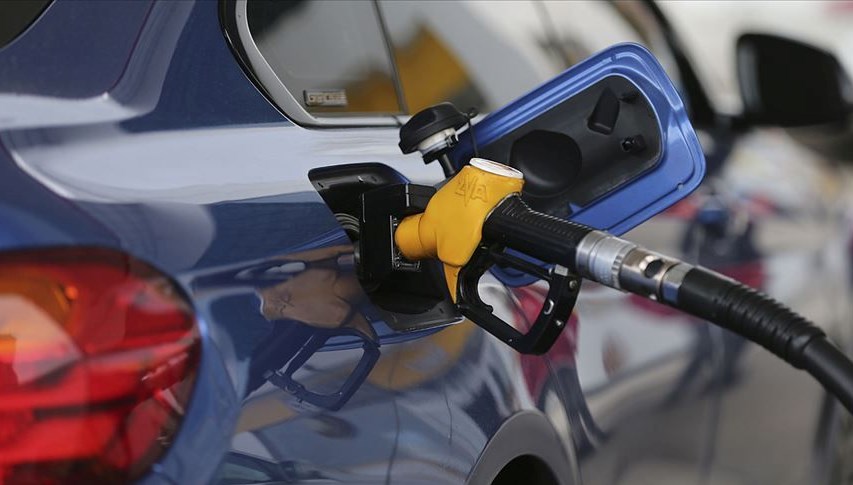 Benzine, motorine ve otogaza zam geldi