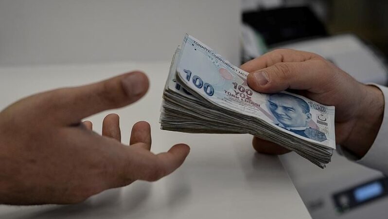En düşük emekli maaşı ne kadar olacak?