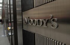 Moody’s, Türkiye’nin kredi notunu yükseltti